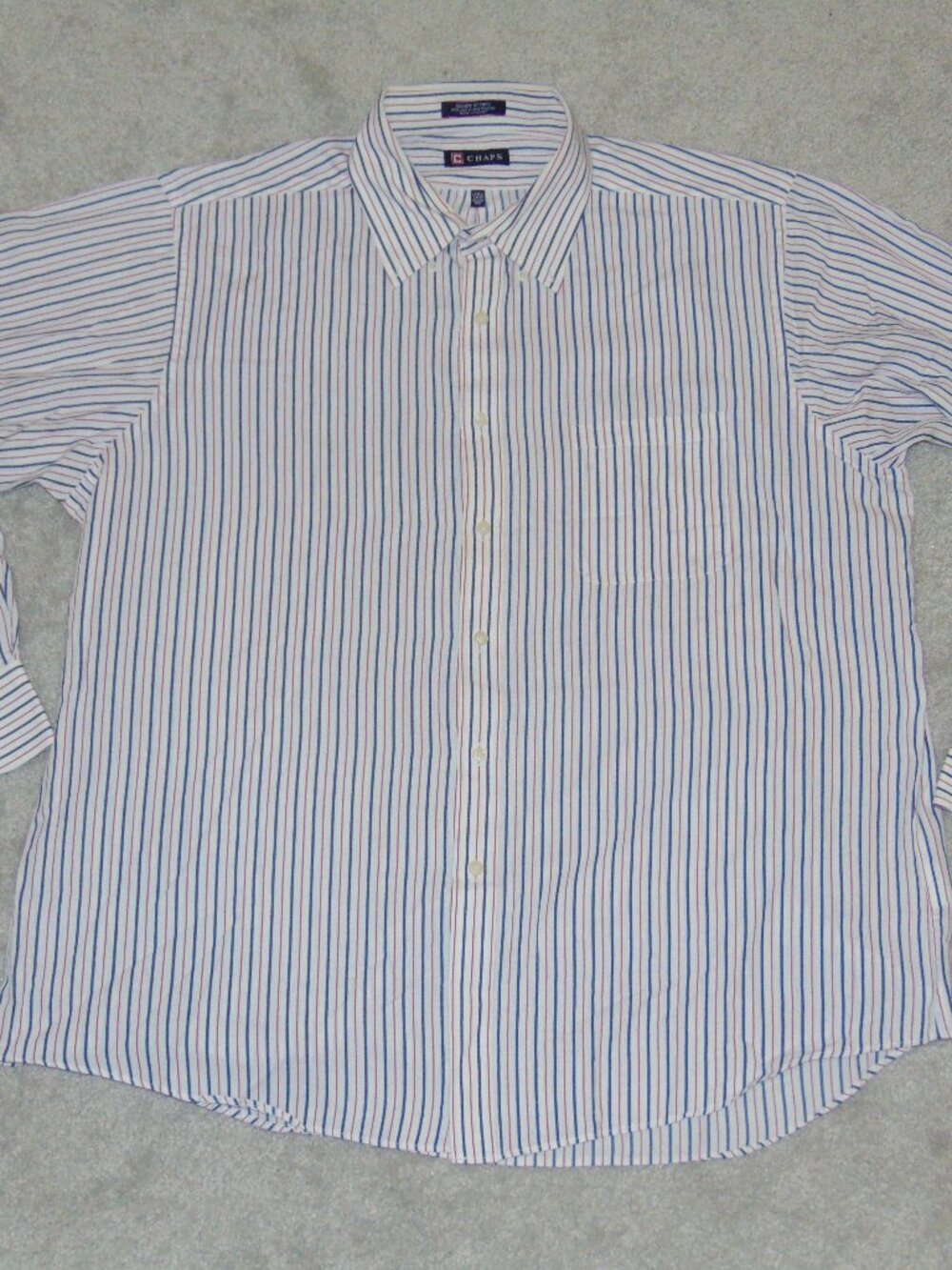 Chaps Men Long Sleeve Dress Shirt Size 17 1/2 34/35 Cotton White Red Striped
